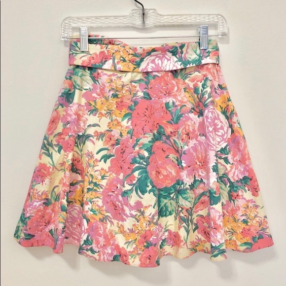 Zara Skirt w/ Removable Belt - Picture 7 of 7